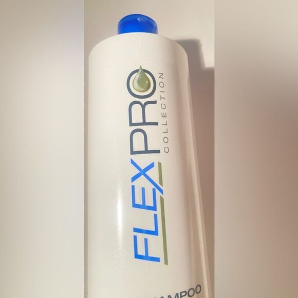 🛍️ Flex Pro Shampoo 16.9 Oz. 500 ml
Infused With Argan Oil 🎉 - Picture 2 of 5
